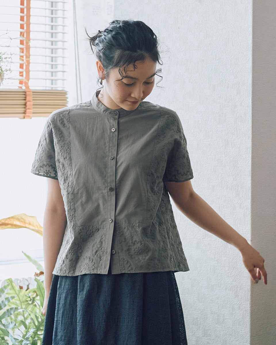Jantzen刺繍切替ブラウス [オーガニックコットン] | KOSUGI ONLINE SHOP